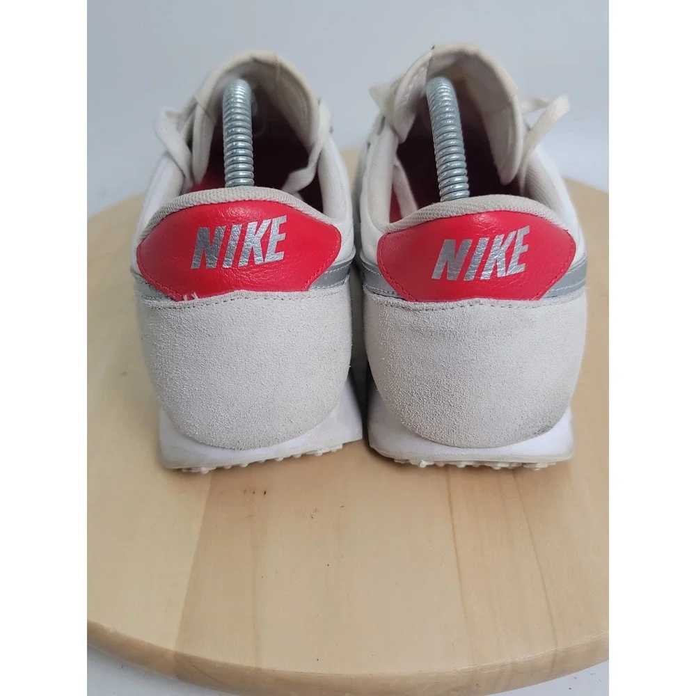 Nike women daybreak